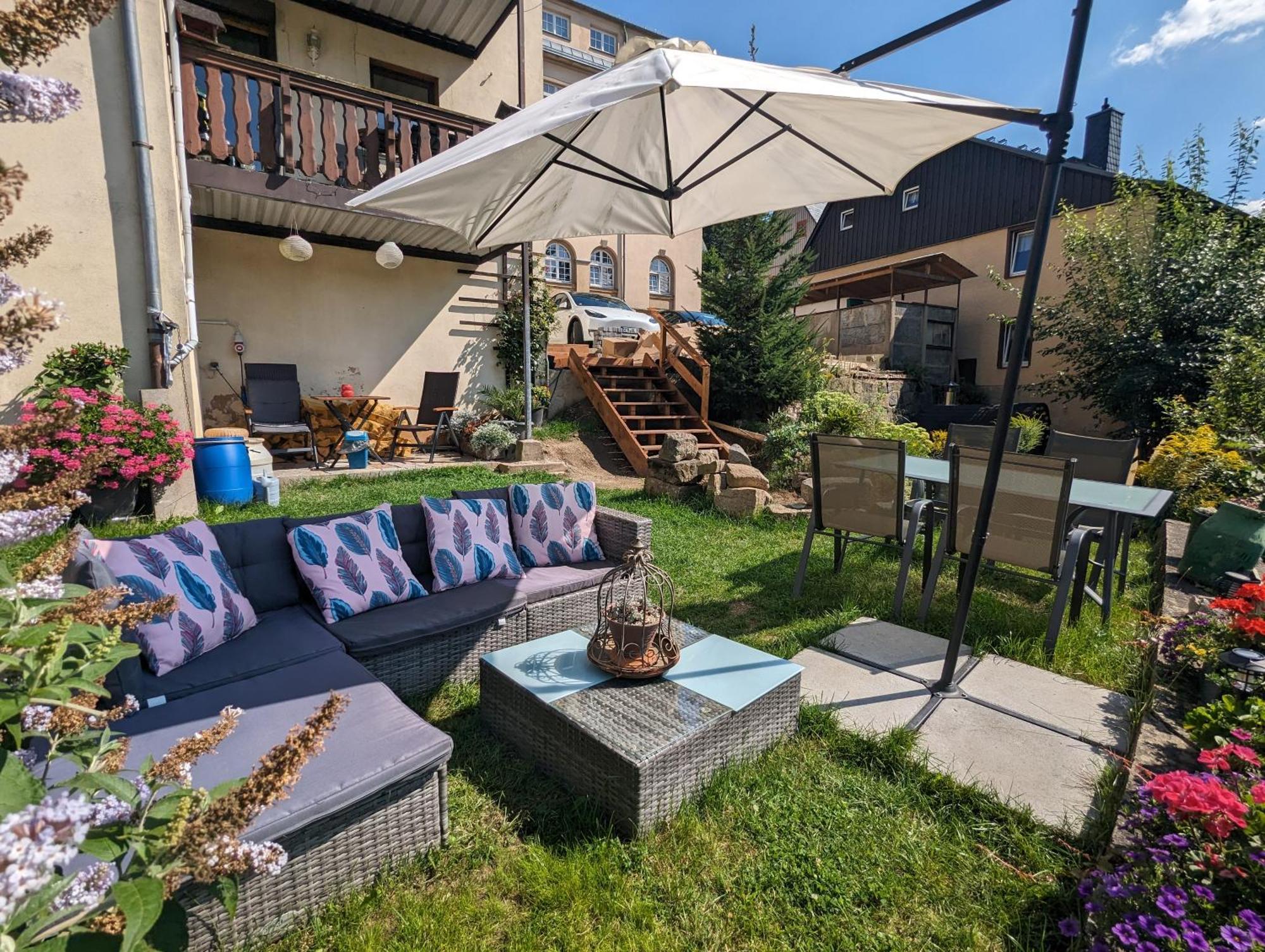 F1 - Urlaubsmagie - Helle Mit Sauna & Pool & Whirlpool Apartment Sebnitz