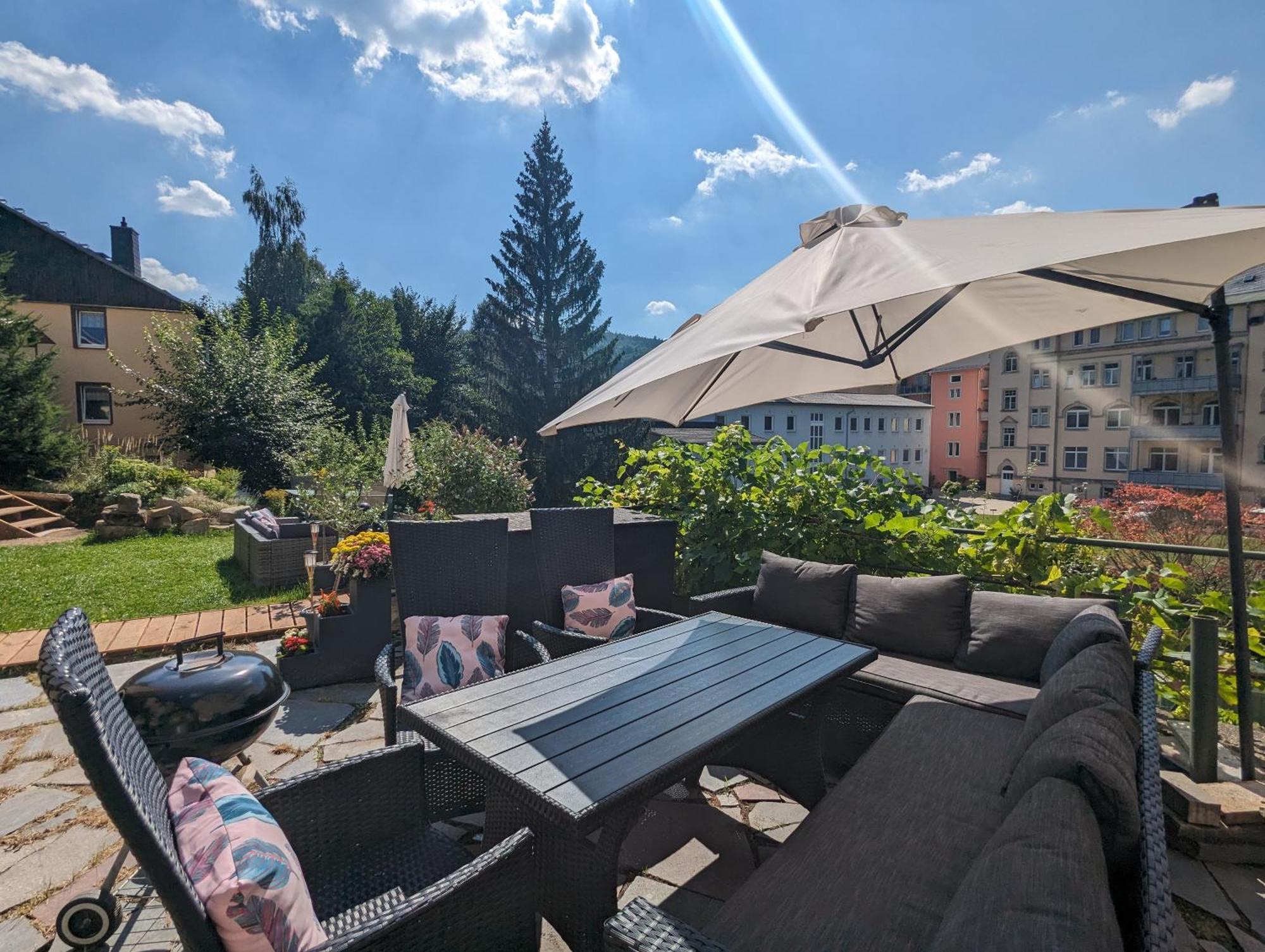 F1 - Urlaubsmagie - Helle Mit Sauna & Pool & Whirlpool Sebnitz