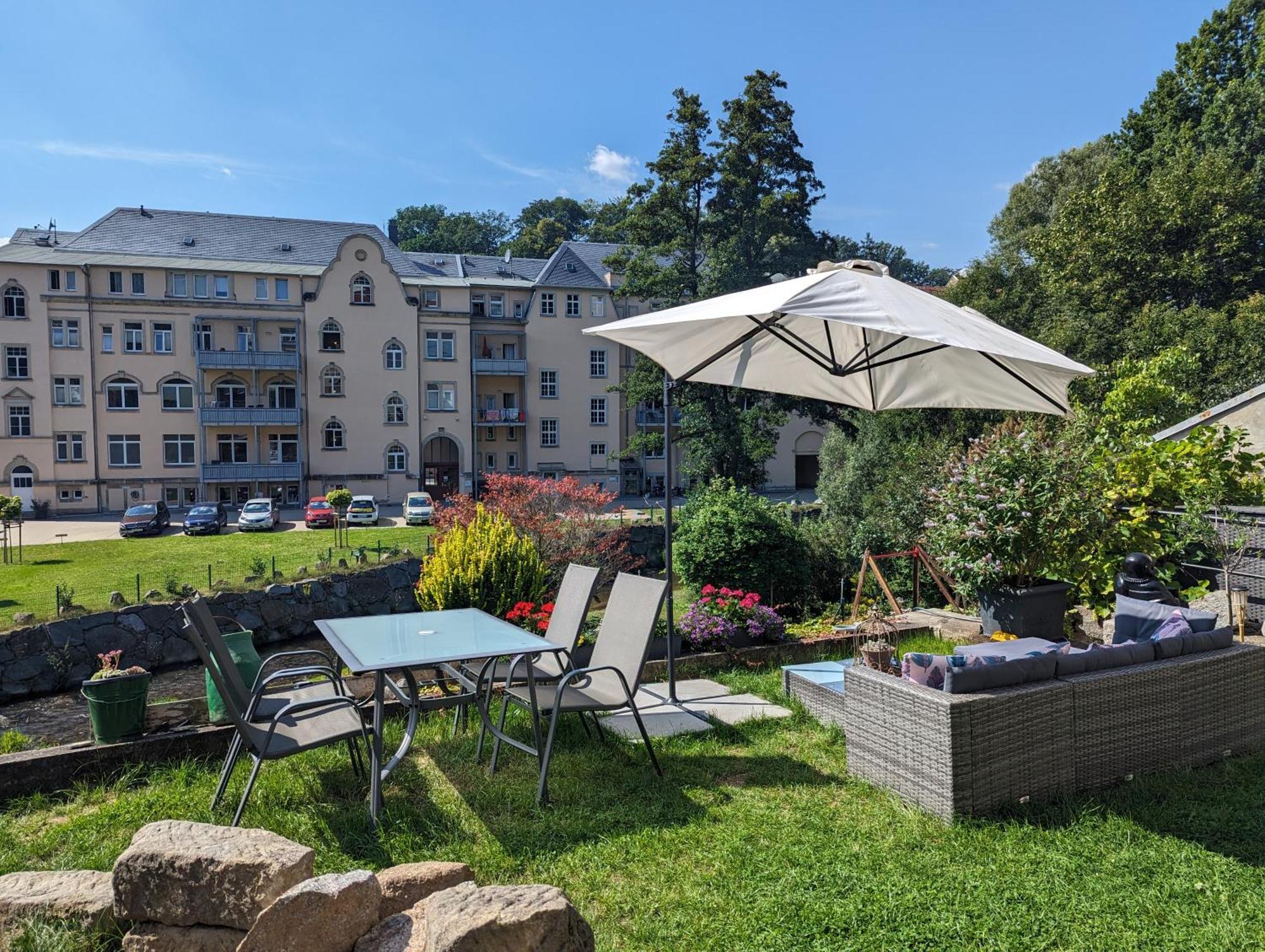 Apartment F1 - Urlaubsmagie - Helle Mit Sauna & Pool & Whirlpool Sebnitz