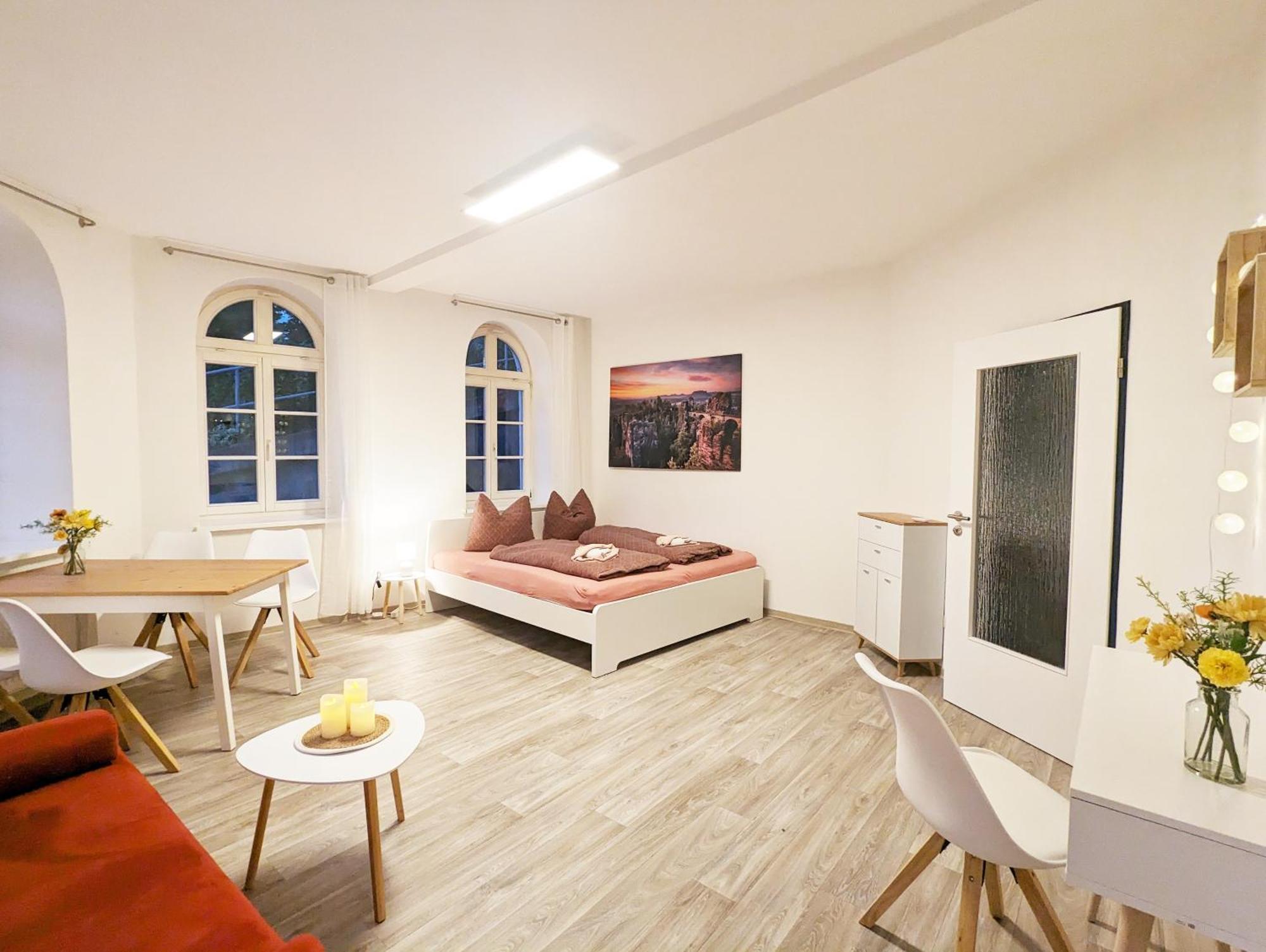 F1 - Urlaubsmagie - Helle Mit Sauna & Pool & Whirlpool Sebnitz